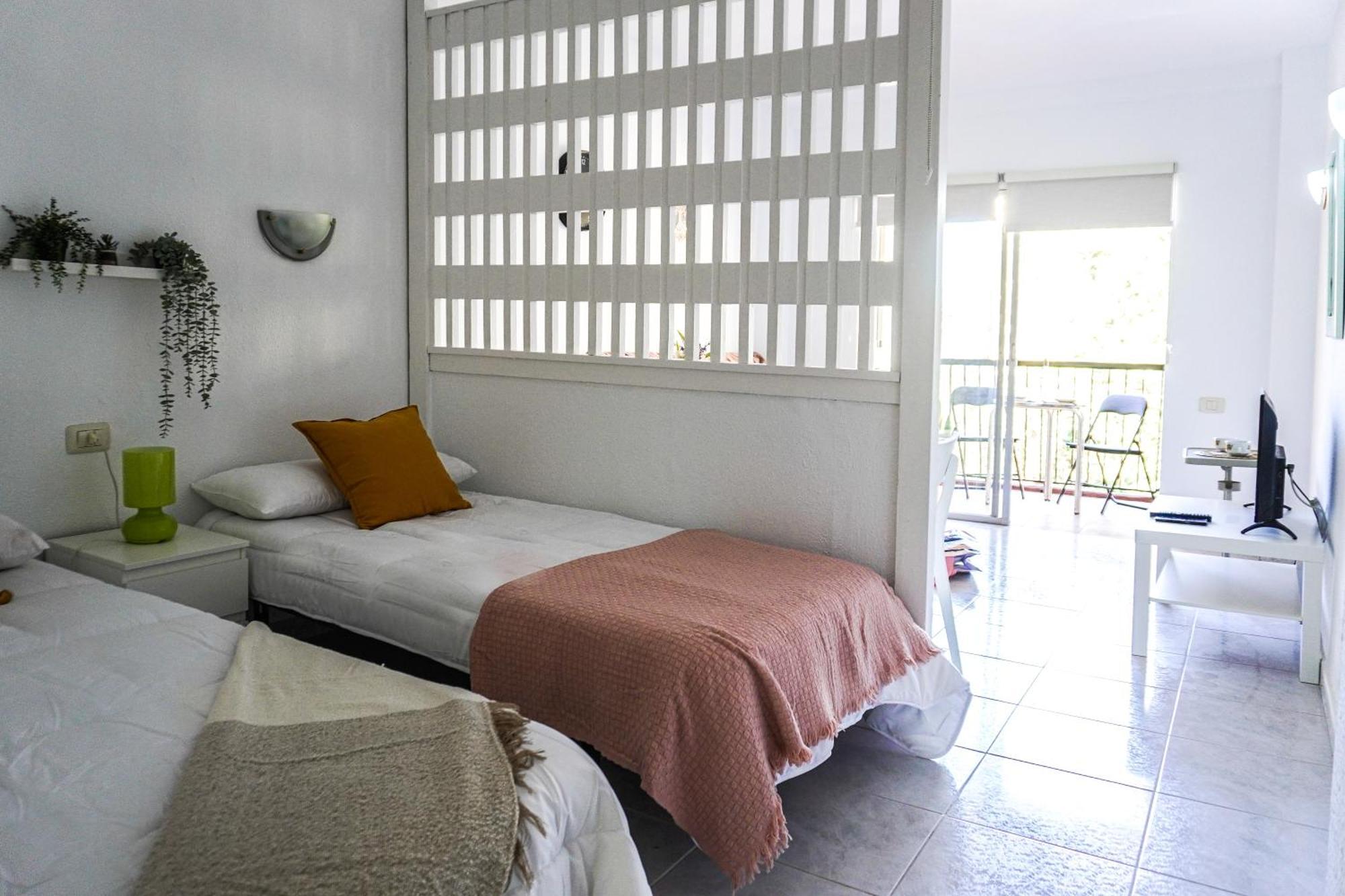 Modern Studio Close To The Beach With Pool Puerto de la Cruz Kültér fotó