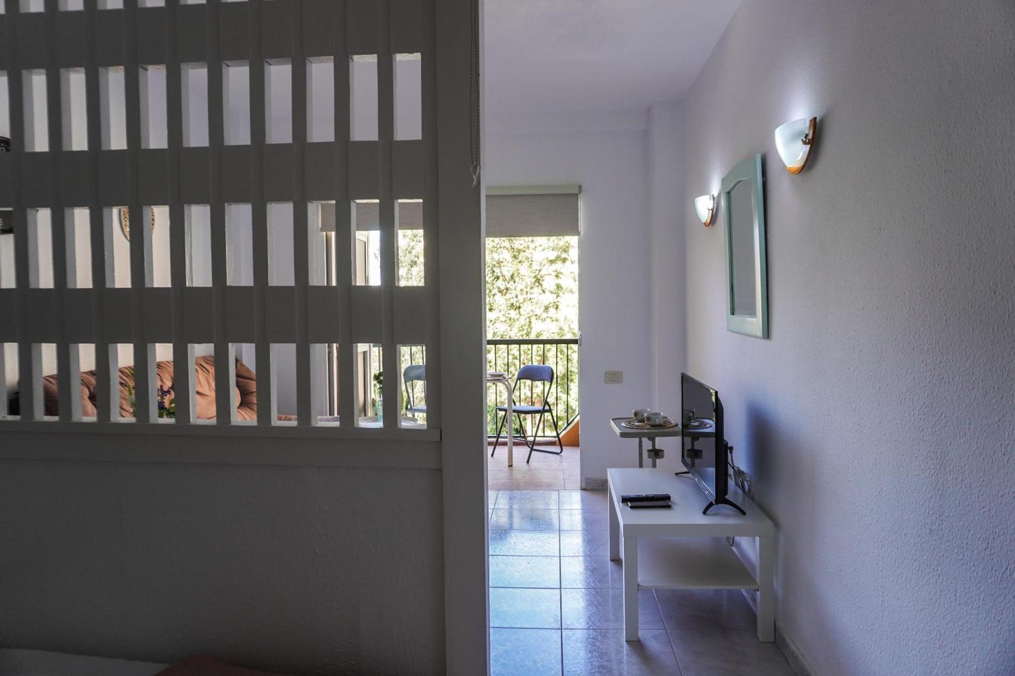 Modern Studio Close To The Beach With Pool Puerto de la Cruz Kültér fotó